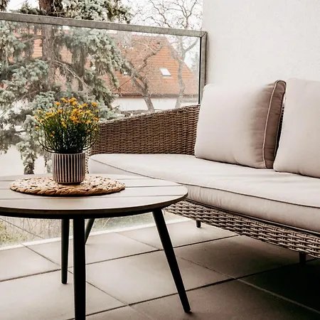 Wohnen Bei Frau Tinz - - Bahnhof- Und Zentrumsnähe Apartment