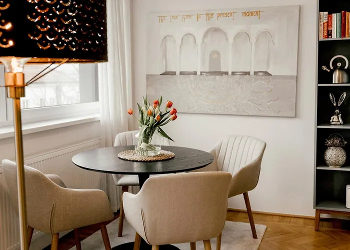 Apartament Wohnen Bei Frau Tinz - Family Apartment - 2 Bis 4 Personen, Bahnhof- Und Zentrumsnaehe *