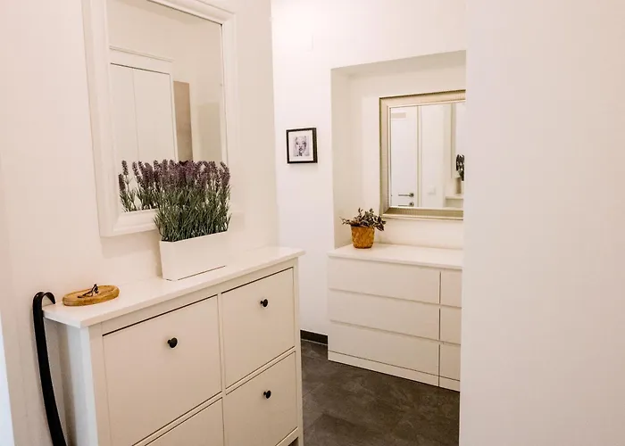 Apartament Wohnen Bei Frau Tinz - Family Apartment - 2 Bis 4 Personen, Bahnhof- Und Zentrumsnaehe